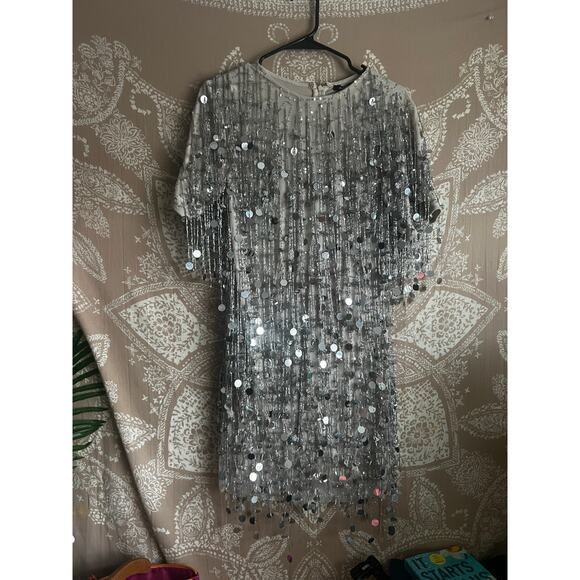 NWT Nasty Gal Silver Disc Tassel Beaded Shift Dress in Silver - Picture 4 of 8